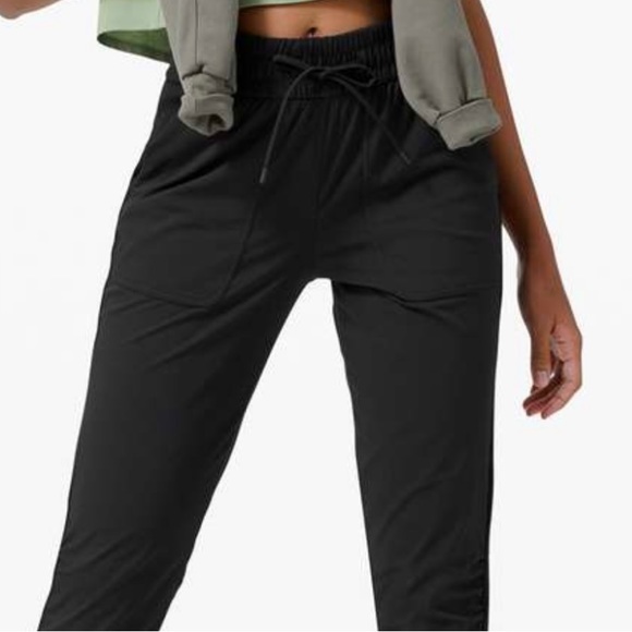 đź’šLululemon Beyond The Studio Joggersđź’šSize 8 - Picture 5 of 11